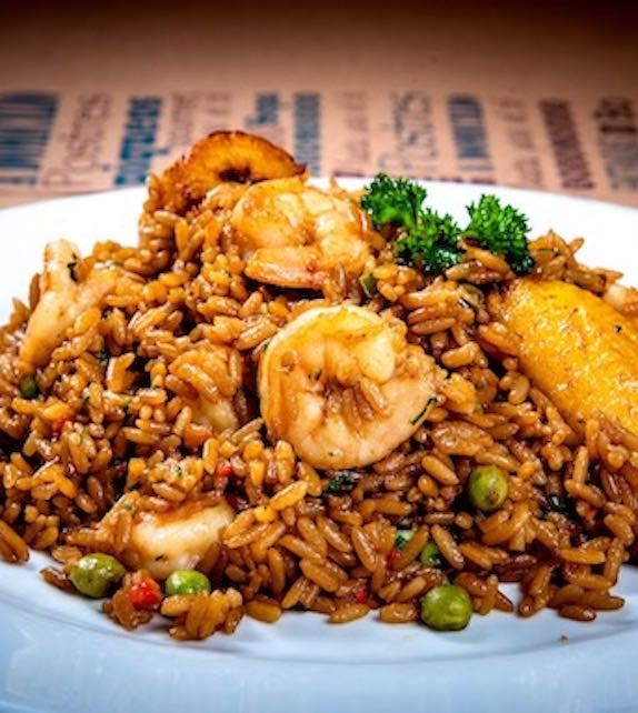 Arroz con camarón con maqueño