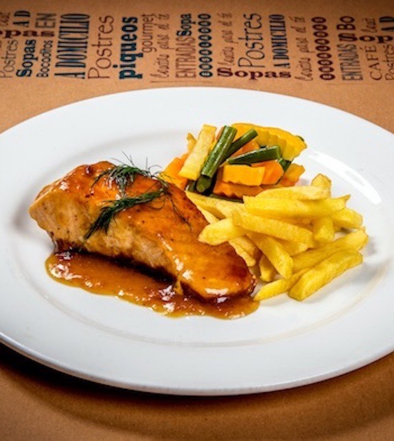 Salmón a la mostaza y miel